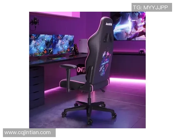 提升游戏体验的电竞椅推荐助你在CSGO中称霸战场